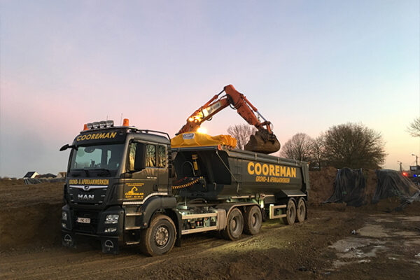 Grondwerken-Cooreman-afbraakwerken-containerverhuur-Oost-Vlaanderen_10