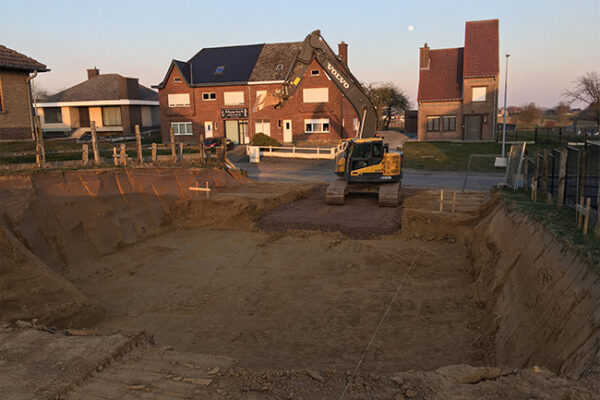 Grondwerken-Cooreman-afbraakwerken-containerverhuur-Oost-Vlaanderen_6